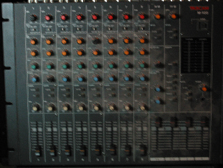 tascam m-104